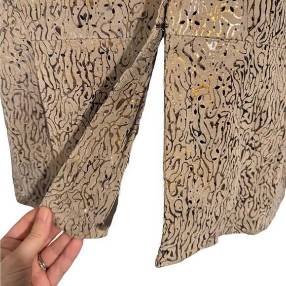 Chicos 100% Leather Laser Cut Out Lightweight Jacket - Picture 9 of 13